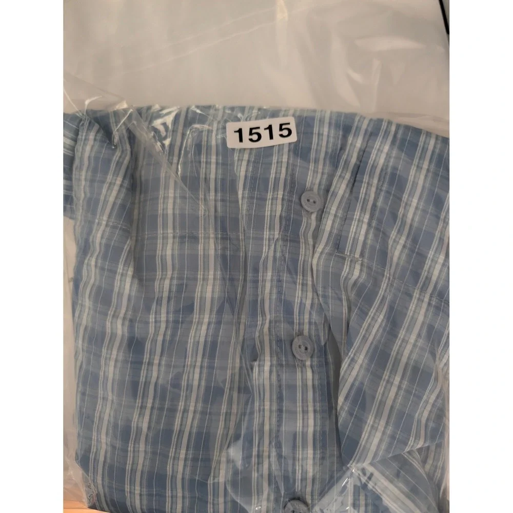 LL Bean Womens Blue Plaid Roll Tab L/S Hiking Shirt Ventilated 254500 Size M - Picture 8 of 8